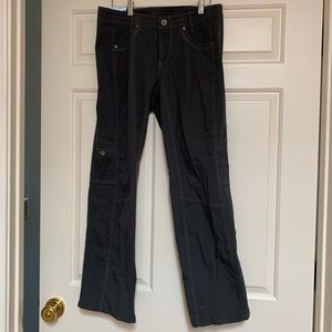 Women’s Kuhl Pants Size 8 Short